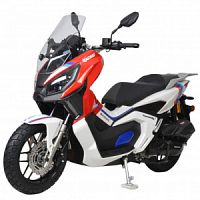 ���������� X-MAX 150 � ���